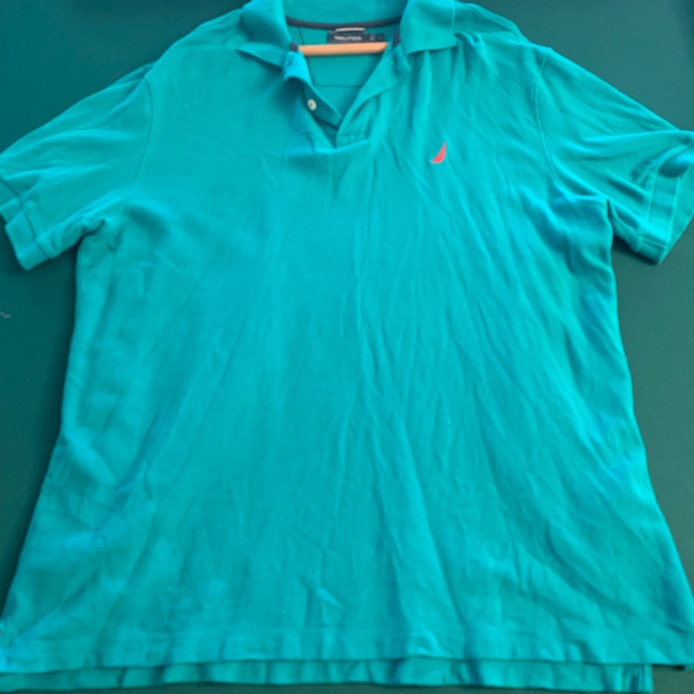 Men’s L polo